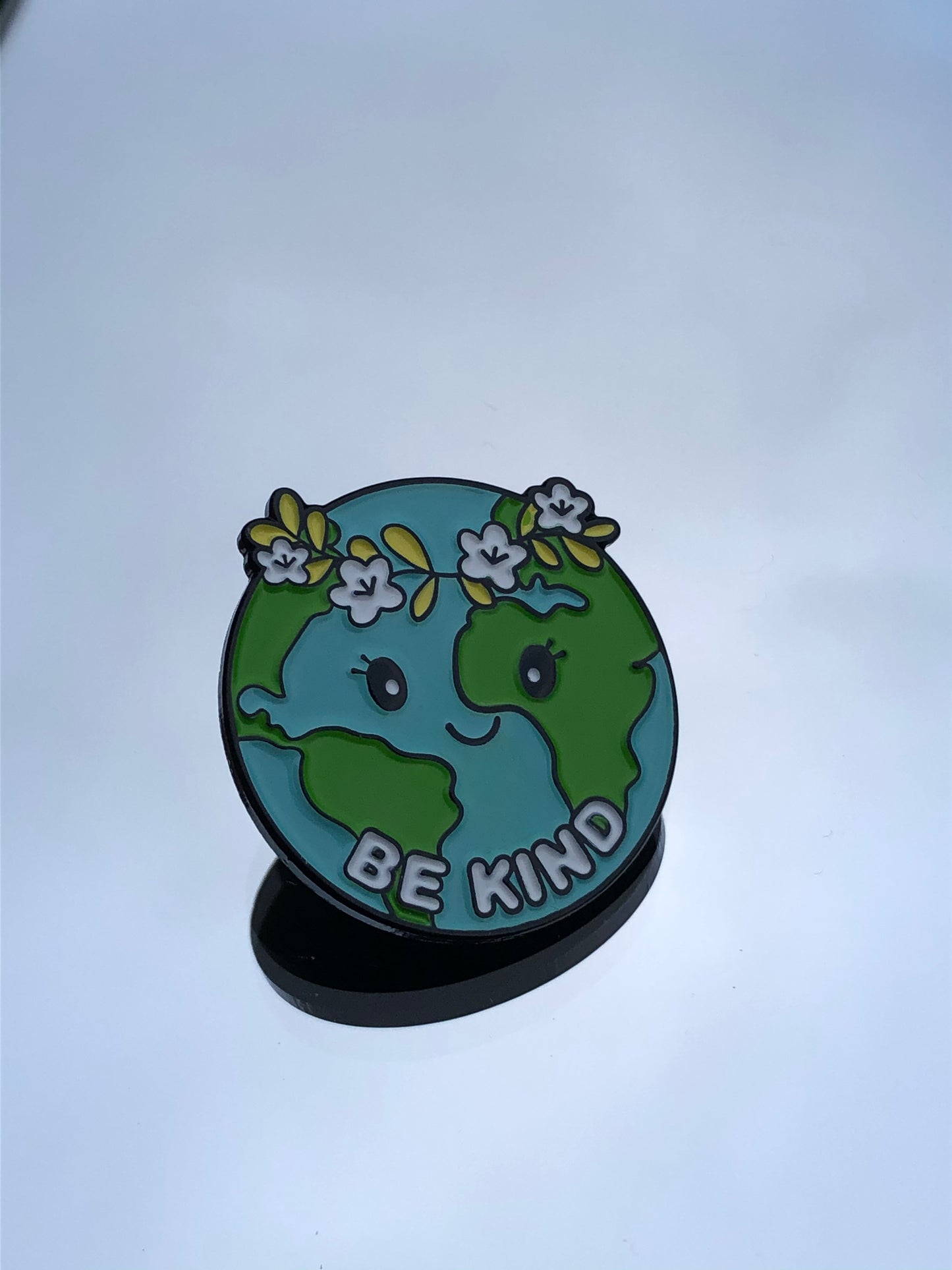 Weltkugel Button/Pin