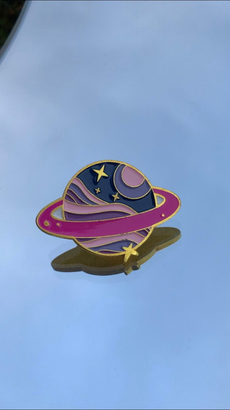 Planet Button, Planet Pin, Saturn Pin